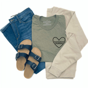 Homeschool Mama Heart – Unisex Tee