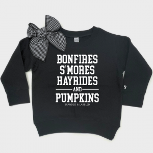 Bonfires S’mores Hayrides & Pumpkins – Unisex Child Fleece Pullover
