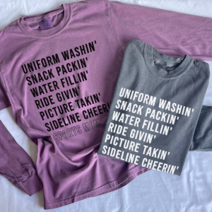 Sports Mom Things – Long Sleeve Comfort Colors® Tee