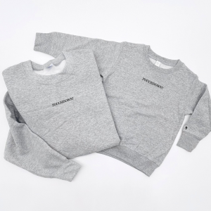 Touchdown (Small Caps) – Unisex Child Fleece Pullover