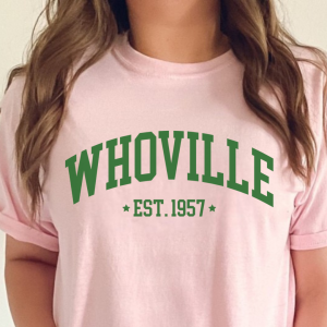 Christmas Town – Everyday Tee